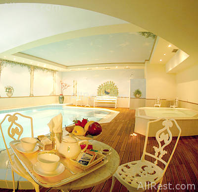 Spinale Club Hotel 22
